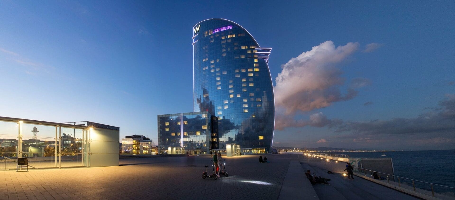 Barcelona Event! - Parallel Blue